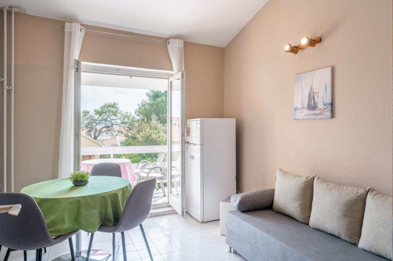 Laidback Apartments Оребич Екстер'єр фото
