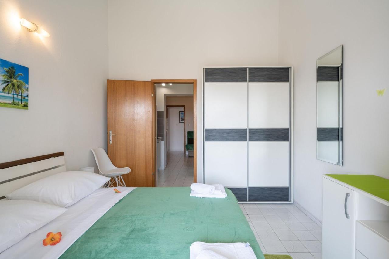 Laidback Apartments Оребич Екстер'єр фото
