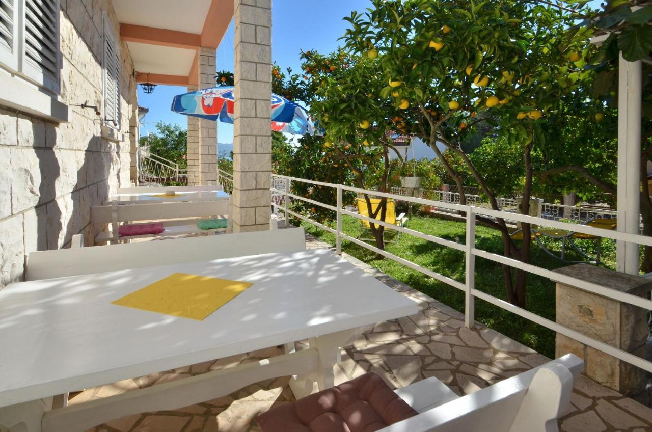 Laidback Apartments Оребич Екстер'єр фото
